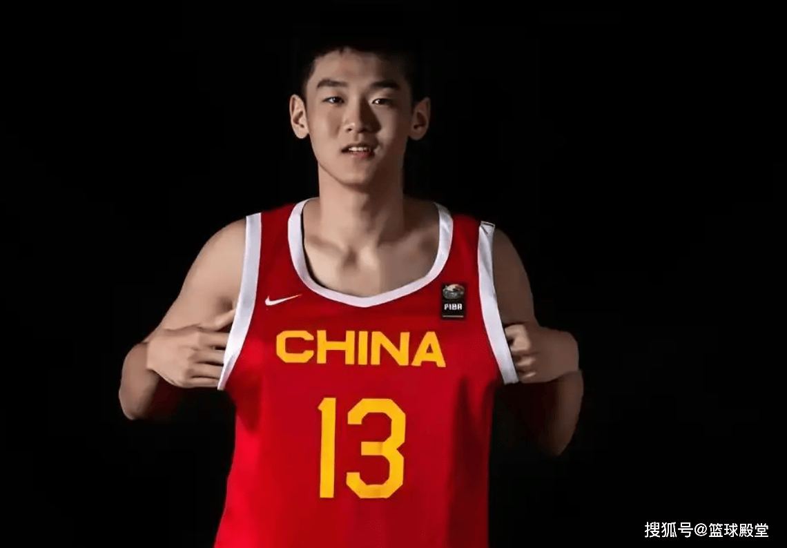 但他的年龄