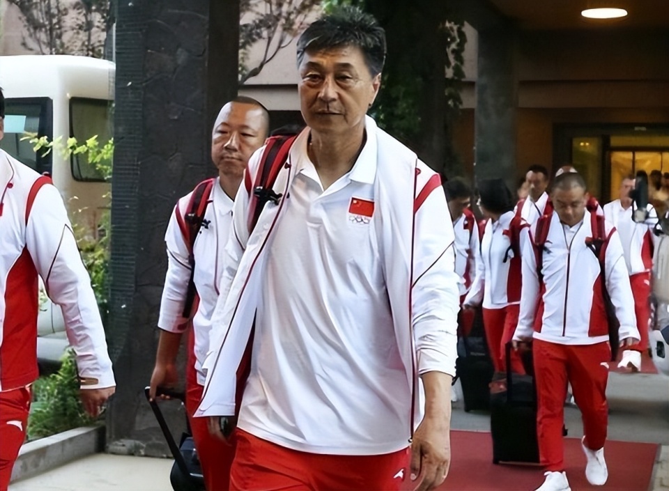 不仅执教过, 球队头号球, 这也是他执