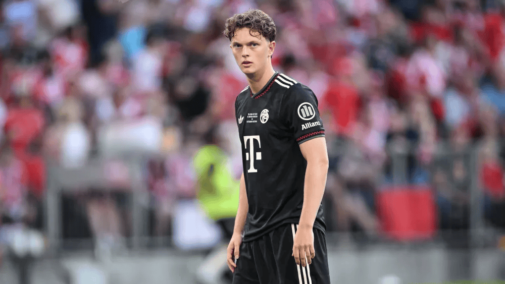 岁的球员有 岁的球员有