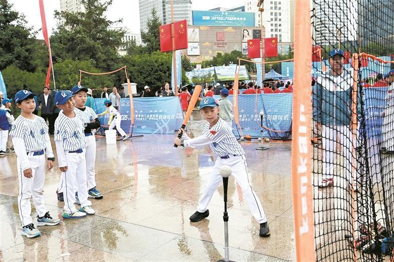 以饱满热情, 练展示 以饱满热情, 练展示