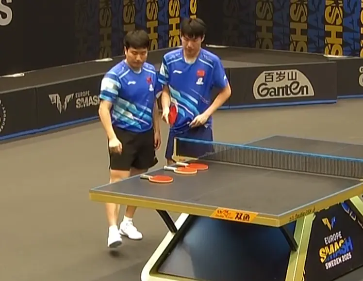 旧节节败退, img, 决赛中阻击